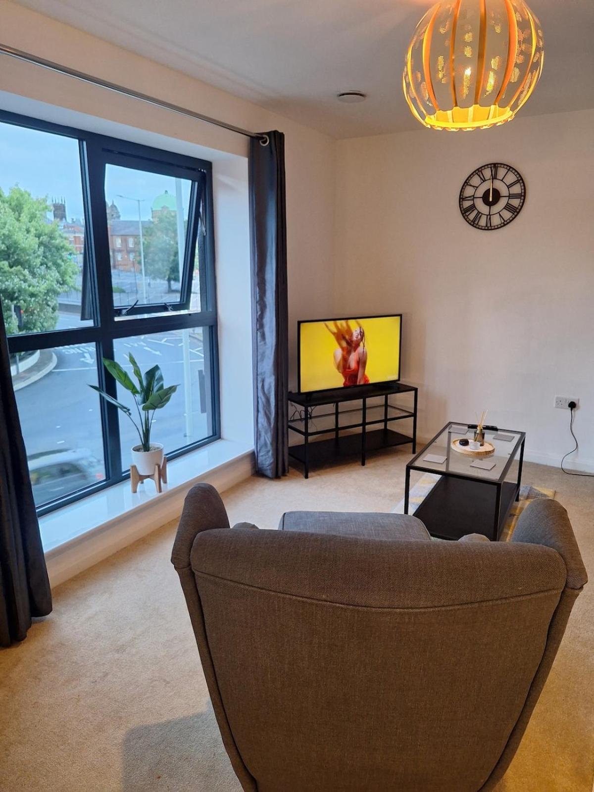6 Belvedere Residence Вулвергемптон Екстериор снимка